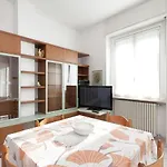 Belvilla By Oyo In Διαμέρισμα