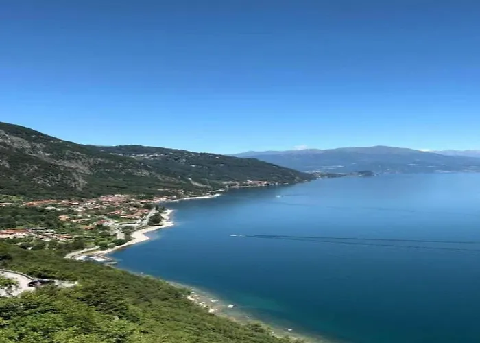 Belvilla By Oyo In Apartamento